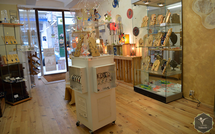 Boutique et atelier Bistanclak à Vals-les-Bains Boutique et atelier Bistanclak à Vals-les-Bains