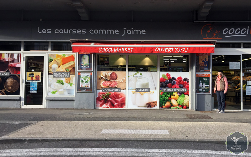 Devanture Cocci Market Vals-les-Bains Devanture Cocci Market Vals-les-Bains